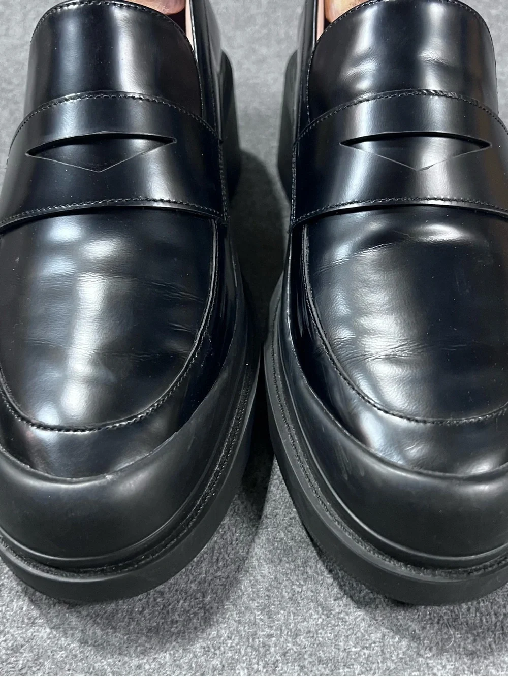 Cole Haan Women's Westerly Black Leather Block Heeled Lug Sole Loafers Size 10 B